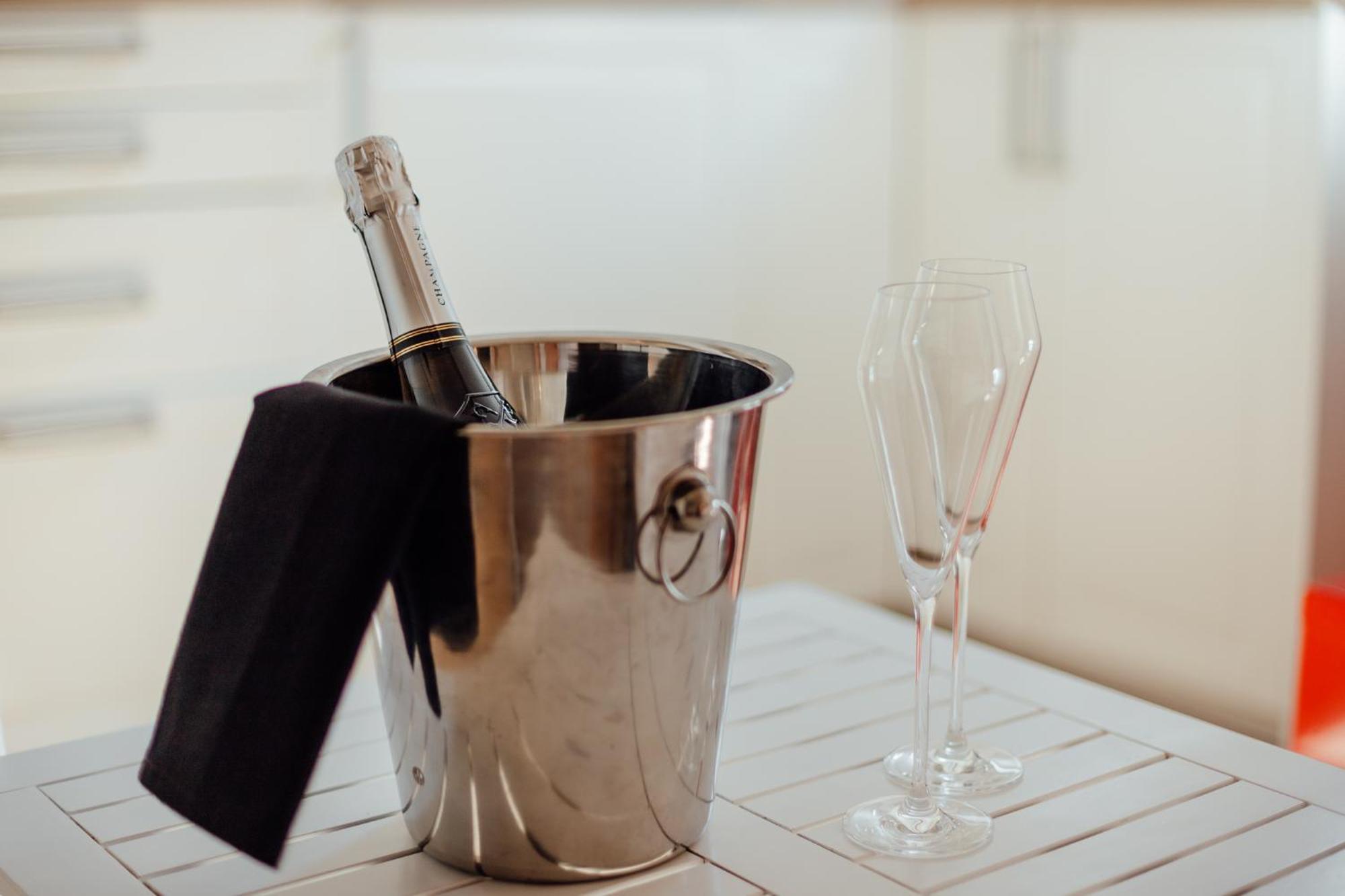 Boutique Apartments Banská Štiavnica Стая снимка