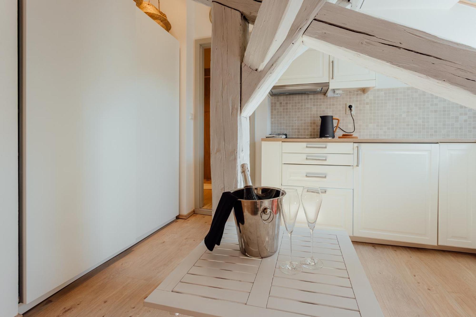 Boutique Apartments Banská Štiavnica Стая снимка